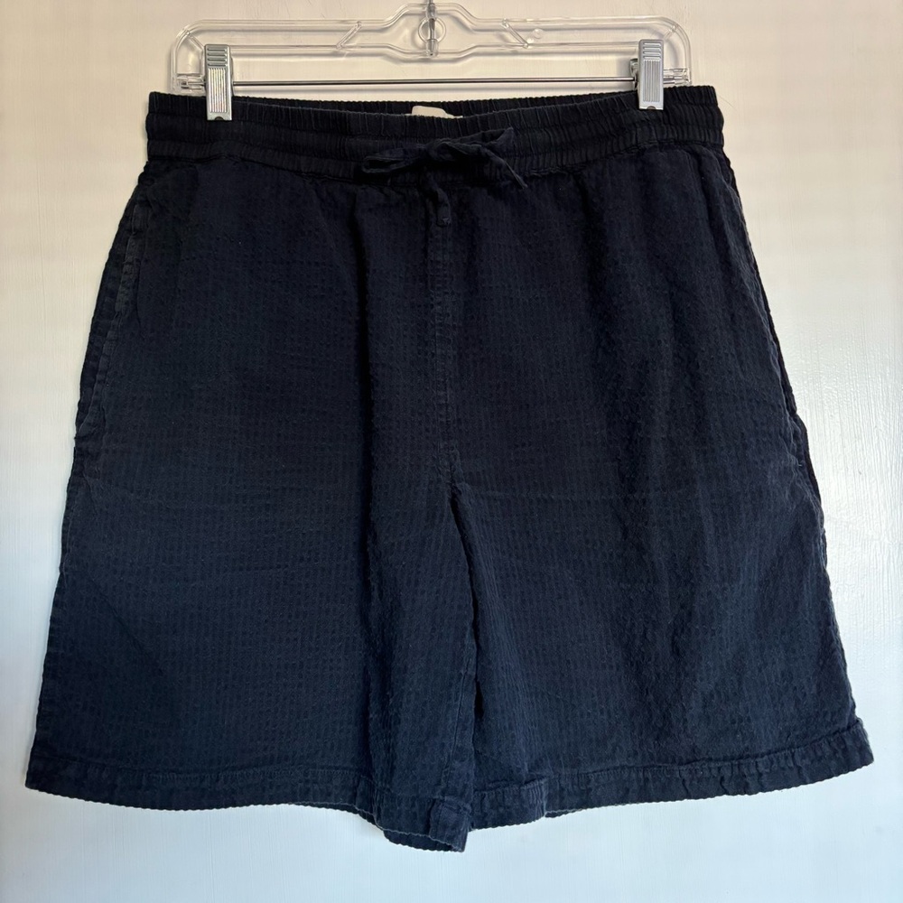 Thinking MU Seersucker Shorts Men’s Medium Blue Black Casual Coastal Vacation